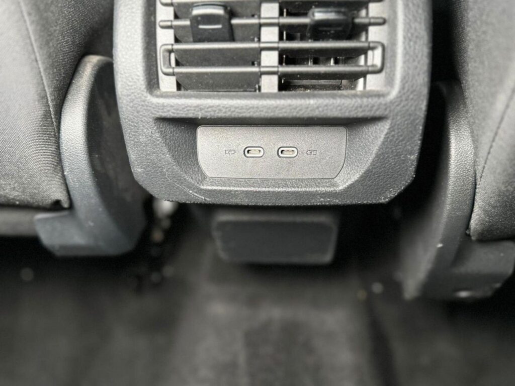 07c2c440-f5ad-47ba-b037-bd1eb4a77dafrulemo-1600