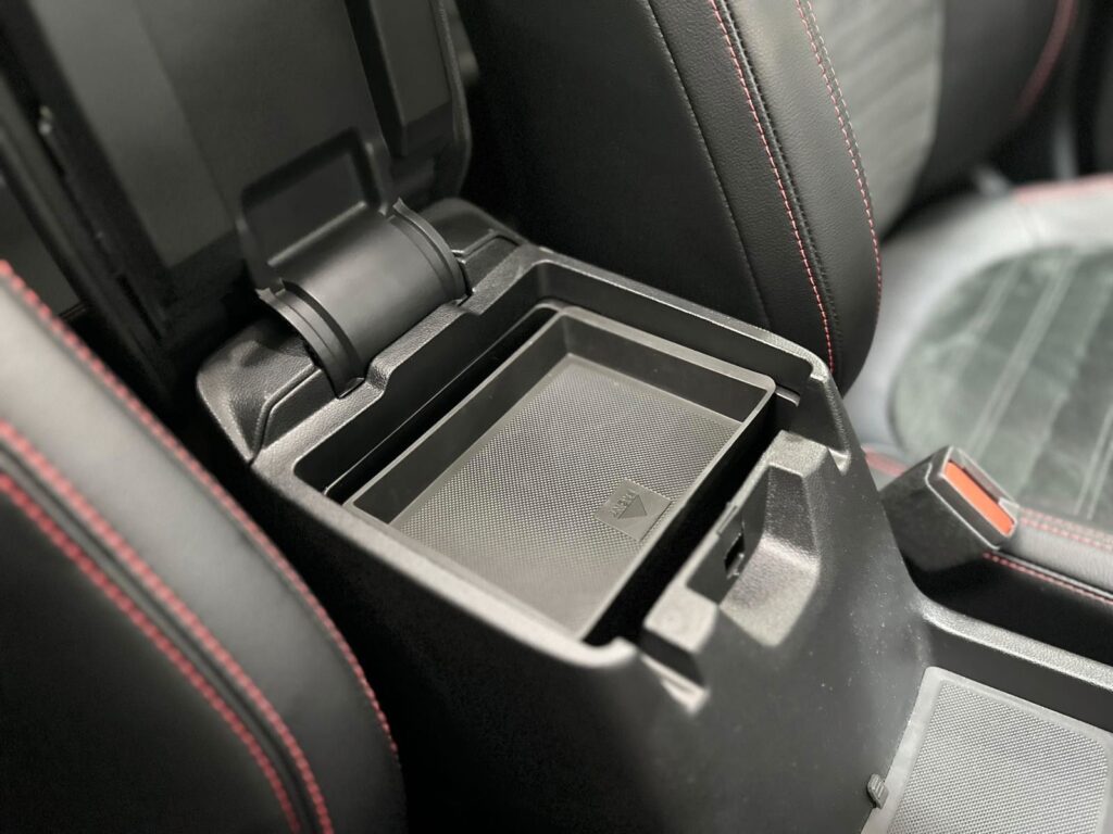 08ad33eb-d603-460d-b8e3-5408efb64d32rulemo-1600