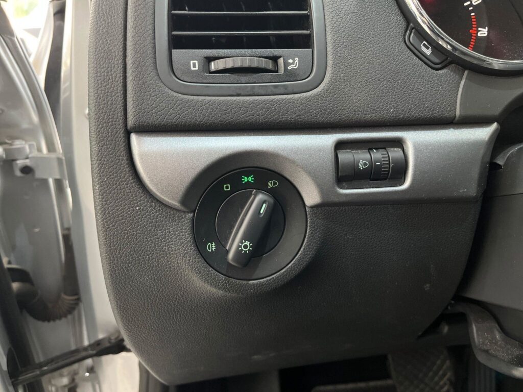 3c157f16-e2b1-4826-87b0-649dbc21d93crulemo-1600