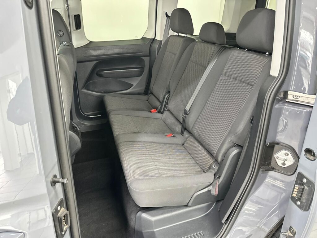 5b75a683-3fc7-4991-b0cb-5a6db9134944rulemo-1600