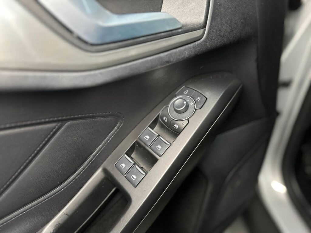 5ba05bed-bede-4e77-b3c6-922e3e62124brulemo-1600