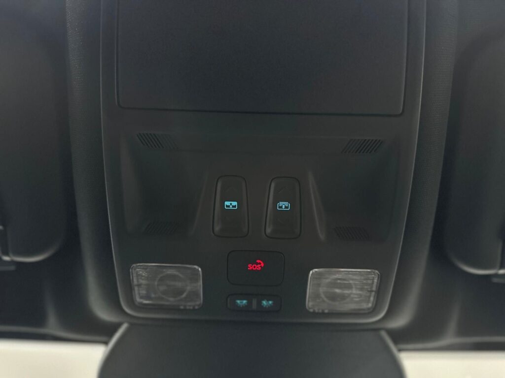 ad335e52-3c3a-4af2-a395-25f55e2b788arulemo-1600