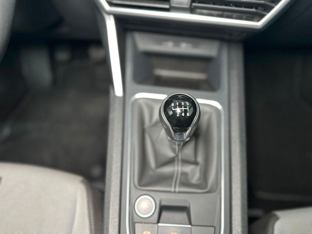 ebb47096-f83c-4b02-9610-58449c390afcrulemo-1600