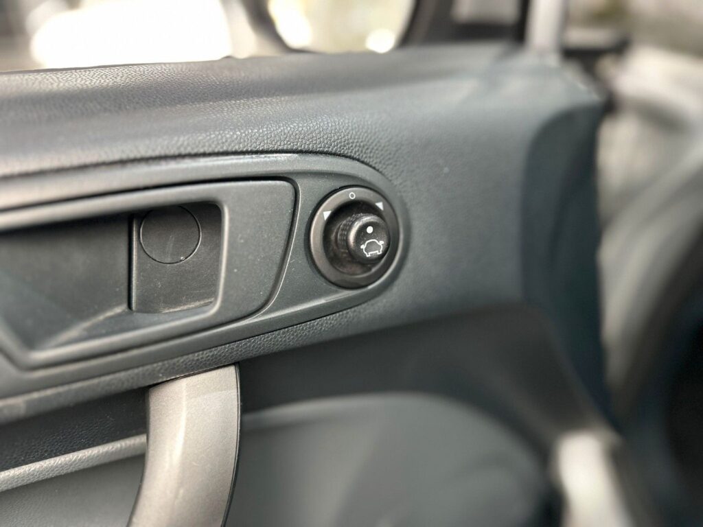 06531ed3-5d35-45fd-a25c-6d256c468058rulemo-1600