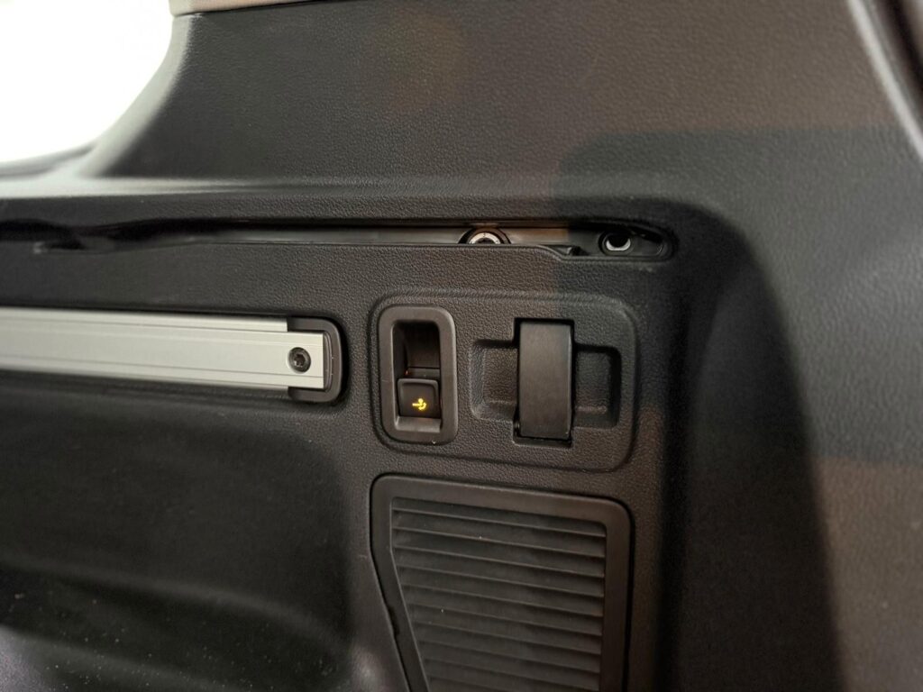 087738fc-9d1d-43cb-82da-4d83d70ff4cfrulemo-1600