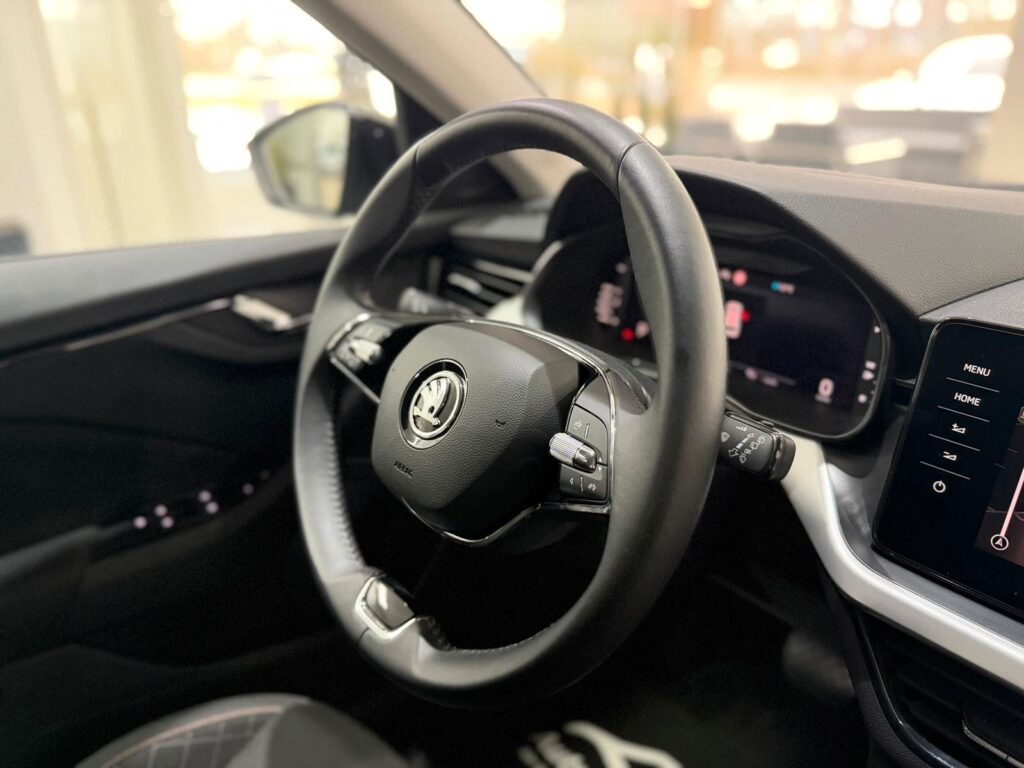 099c72ce-e341-4a4d-aaca-0c26815313a7rulemo-1600