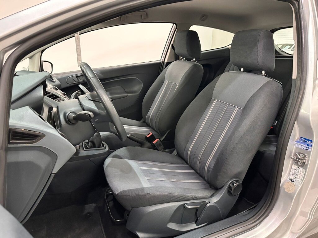 13d16d7c-8c37-4aa0-8578-d95775de6abarulemo-1600