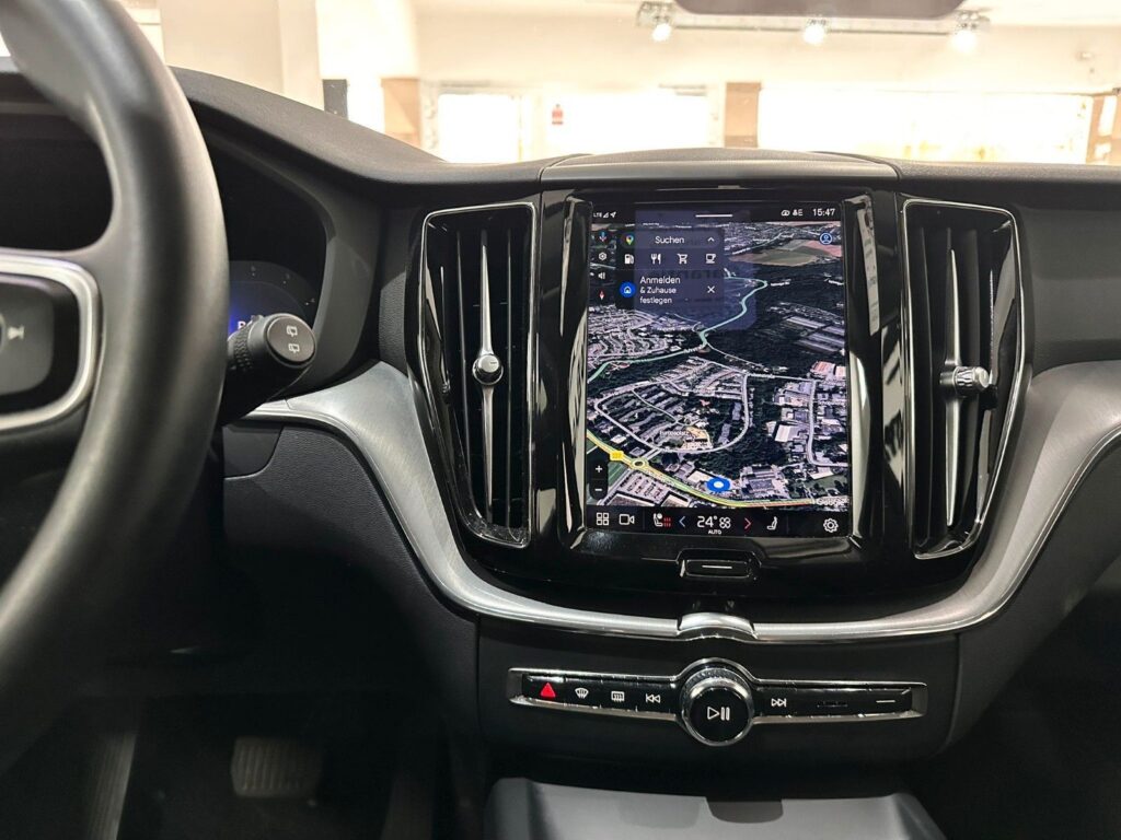 5ea933f7-b533-4c98-bb08-4cd7f831a93frulemo-1600