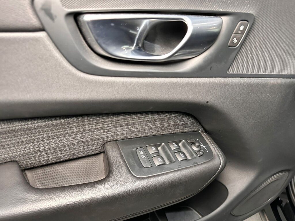 a4f8e15f-a494-4608-af48-d9ccbe96d4a9rulemo-1600