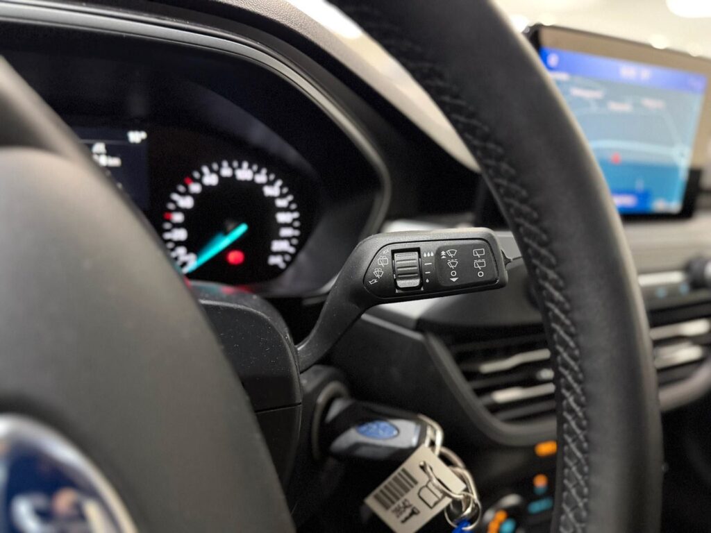 cc540111-a2f6-4161-9ca2-e01ea720a128rulemo-1600