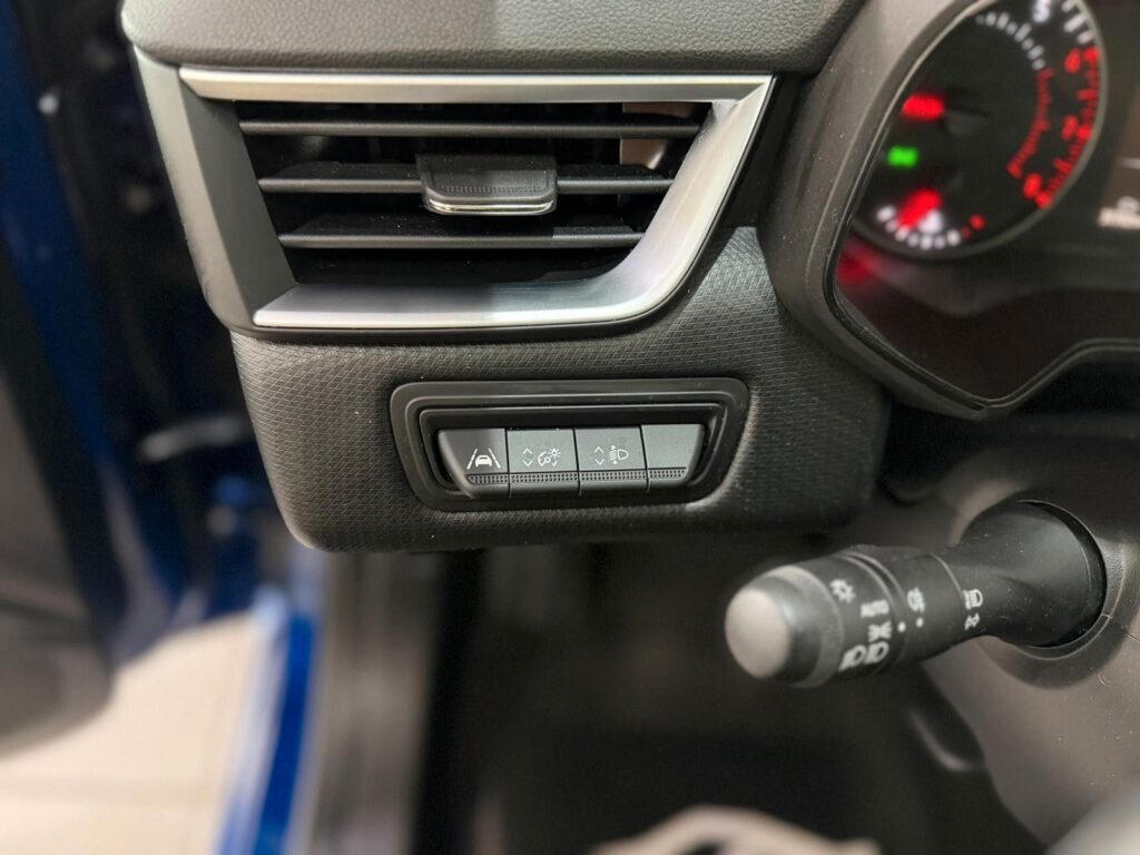b22e9c70-0816-4133-98e8-7cfe572c69dcrulemo-1600